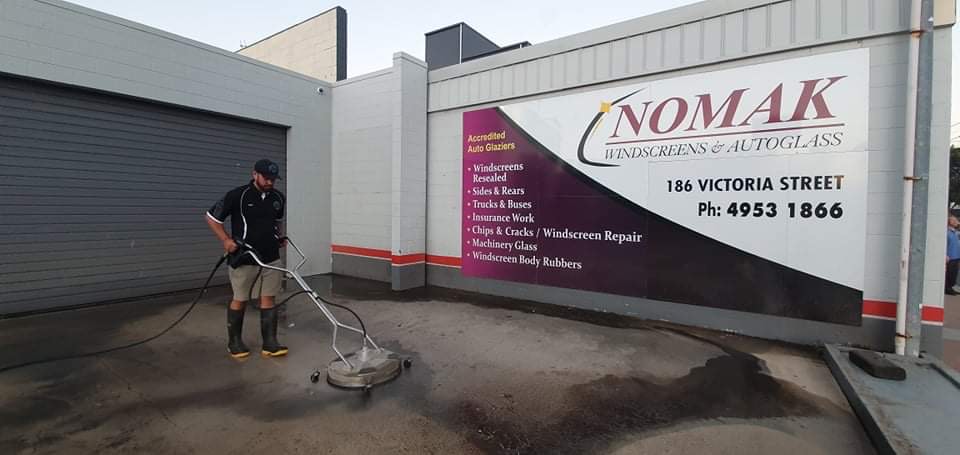 New pressure cleaning business provides a diamond clean